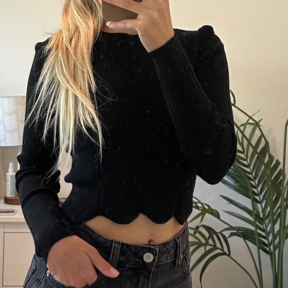 Dynamite scallop long sleeve